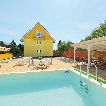 Apartment Amarillo 2 By Interhome Balatonkeresztúr Eksteriør billede